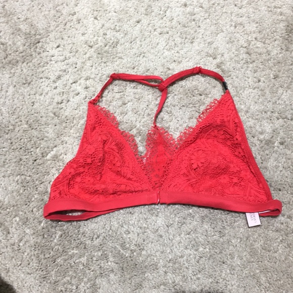 Victoria's Secret Other - NWOT Victoria Secret Lace Bra